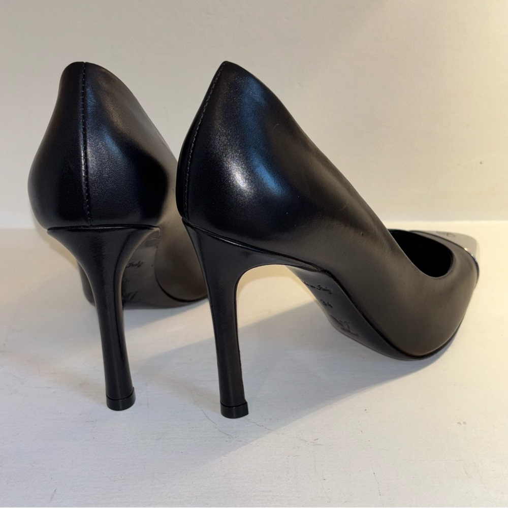 Louis Vuitton Black and Silver High Heels Size 4.5 US or Size 34. - Picture 14 of 17